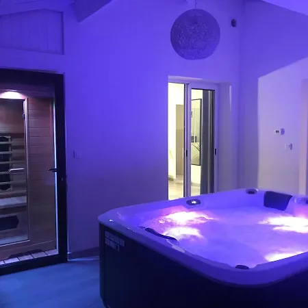Kiko, & Sauna Privatifs -5 Min- Sarlat