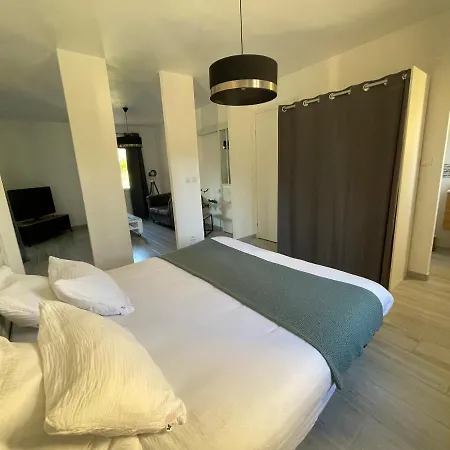 Kiko & Sauna Privatifs Proche Sarlat Apartment